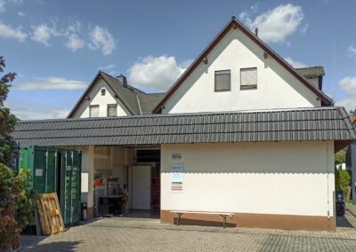 Anbau Produk­tions­gebäude